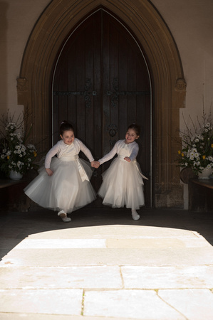 Arriving at the Church, Marrying, celebrating afterwards, leaving for Kingston Maurward House. Andrew & Leanne. Photographs by Robb Webb Photography-188